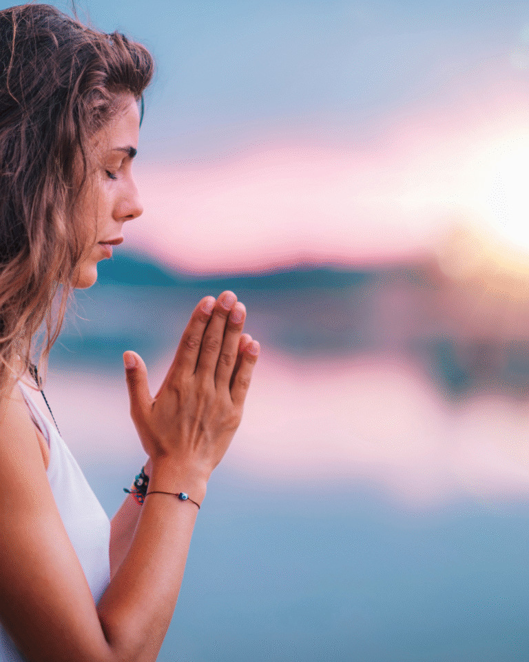 Como Fortalecer Sua Energia Espiritual e Vencer a Inveja com a Meditação
